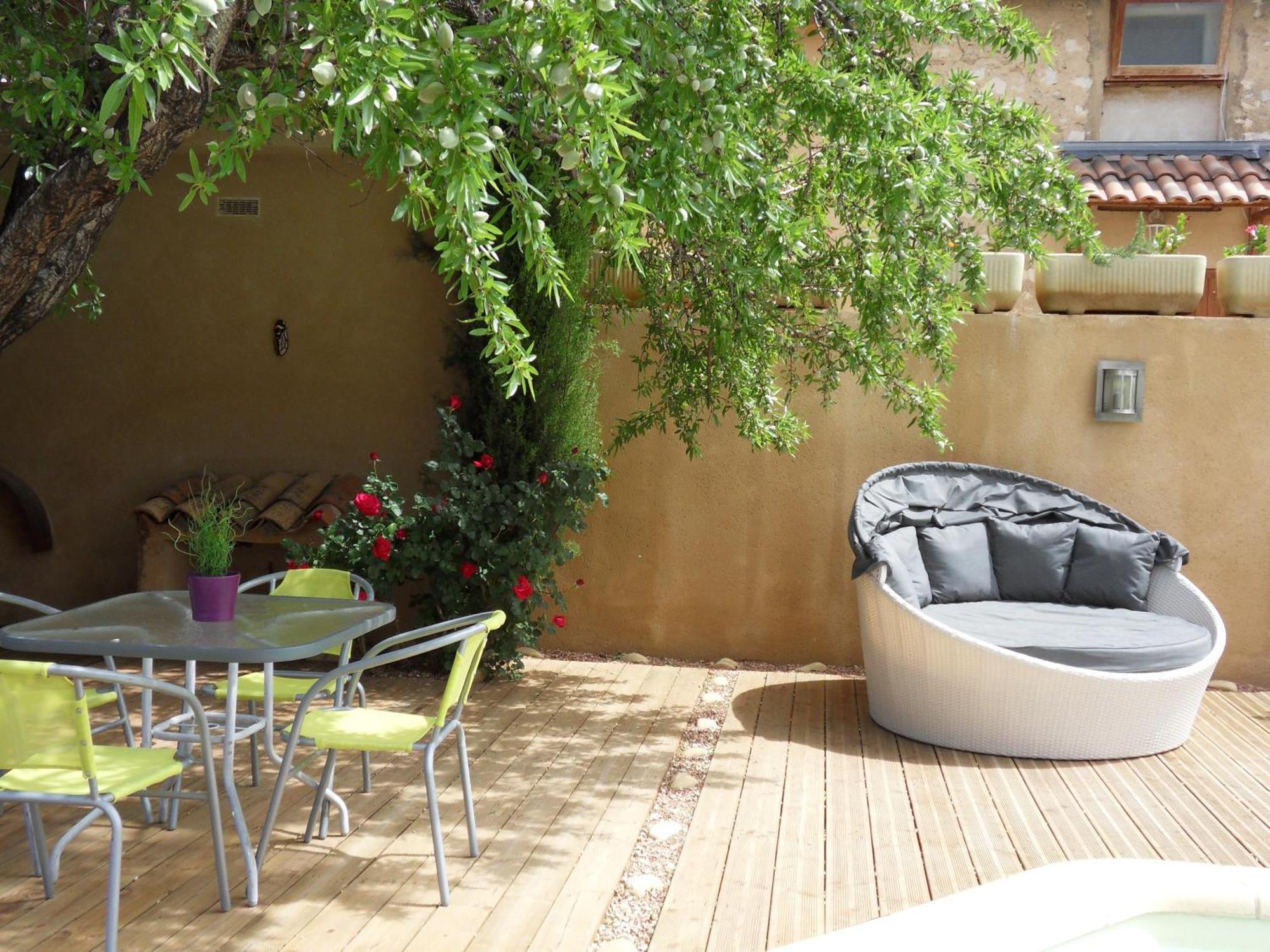 Oppède Le Jardin D'Ivana Chambres D'Hotes B&B Avec Piscine Chauffee المظهر الخارجي الصورة