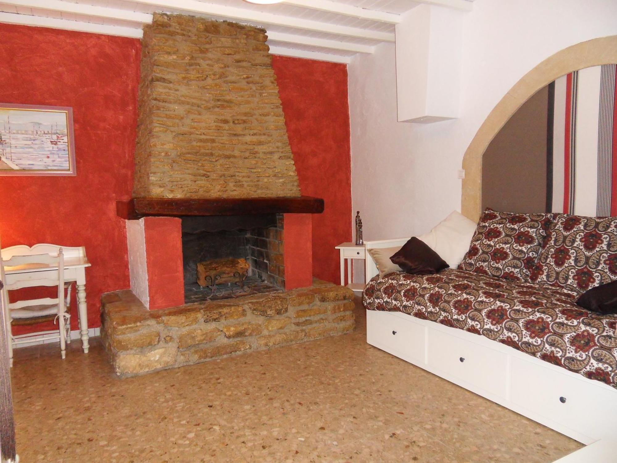 Oppède Le Jardin D'Ivana Chambres D'Hotes B&B Avec Piscine Chauffee المظهر الخارجي الصورة