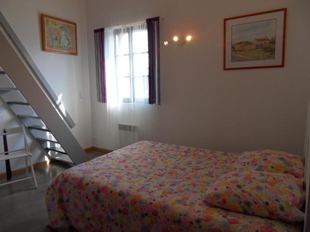 Oppède Le Jardin D'Ivana Chambres D'Hotes B&B Avec Piscine Chauffee الغرفة الصورة