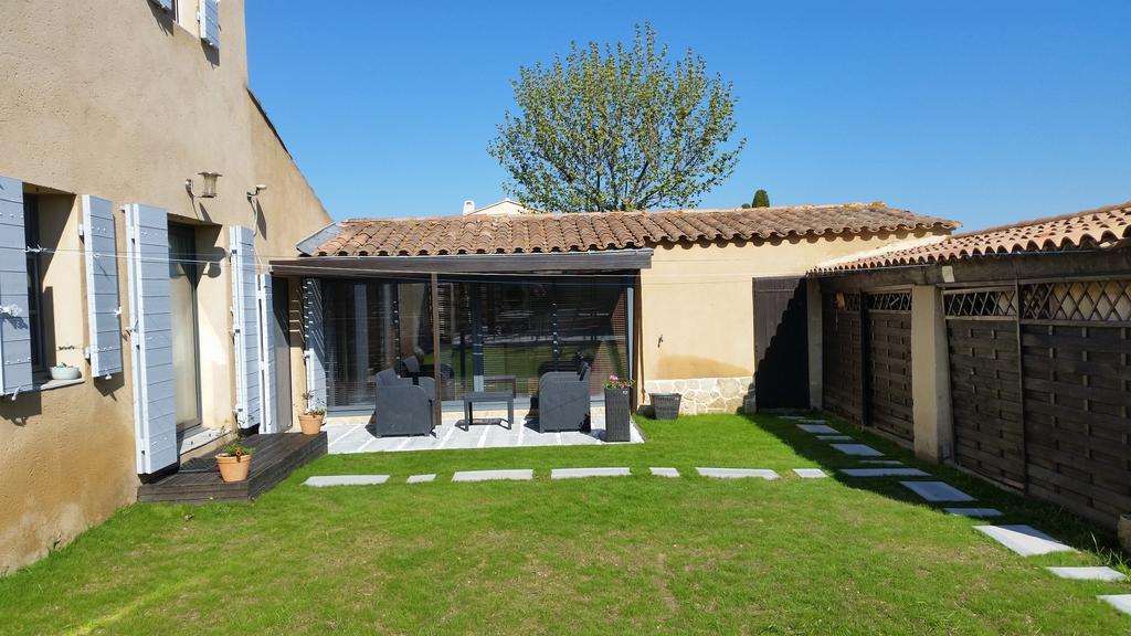 Oppède Le Jardin D'Ivana Chambres D'Hotes B&B Avec Piscine Chauffee المظهر الخارجي الصورة